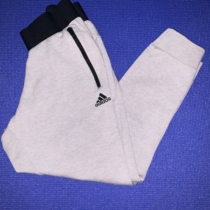 Light gray Adidas Sweatpants/Joggers